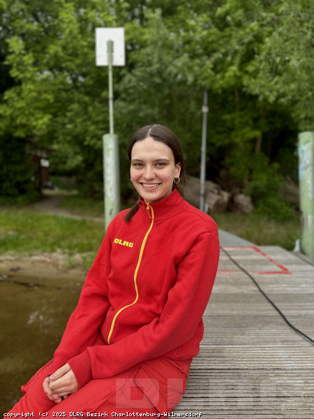 2. Stellvertretende Leiterin der Verbandskommunikation (komm.): Luisa Lenz